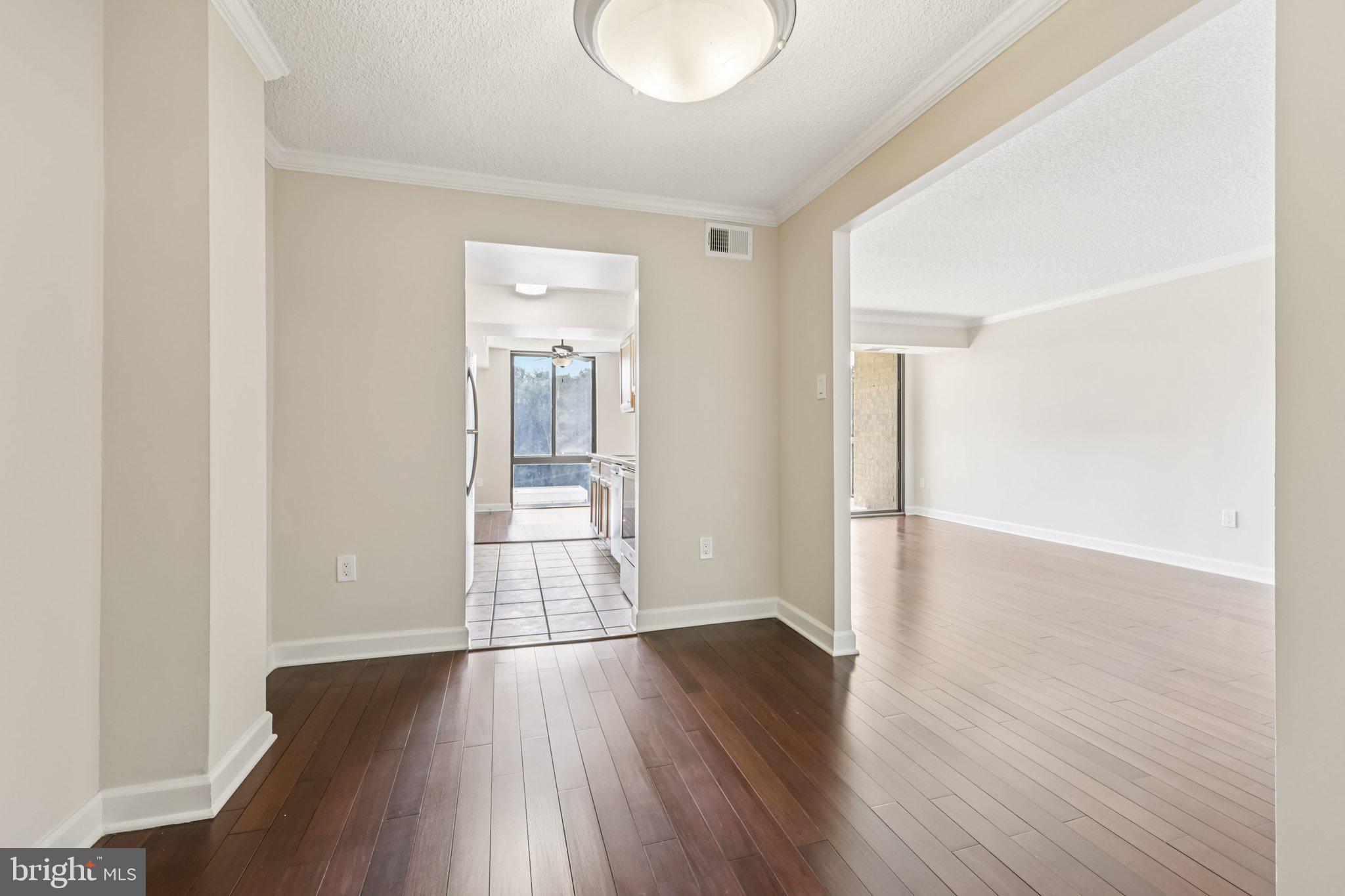 4500 S FOUR MILE RUN DRIVE 220