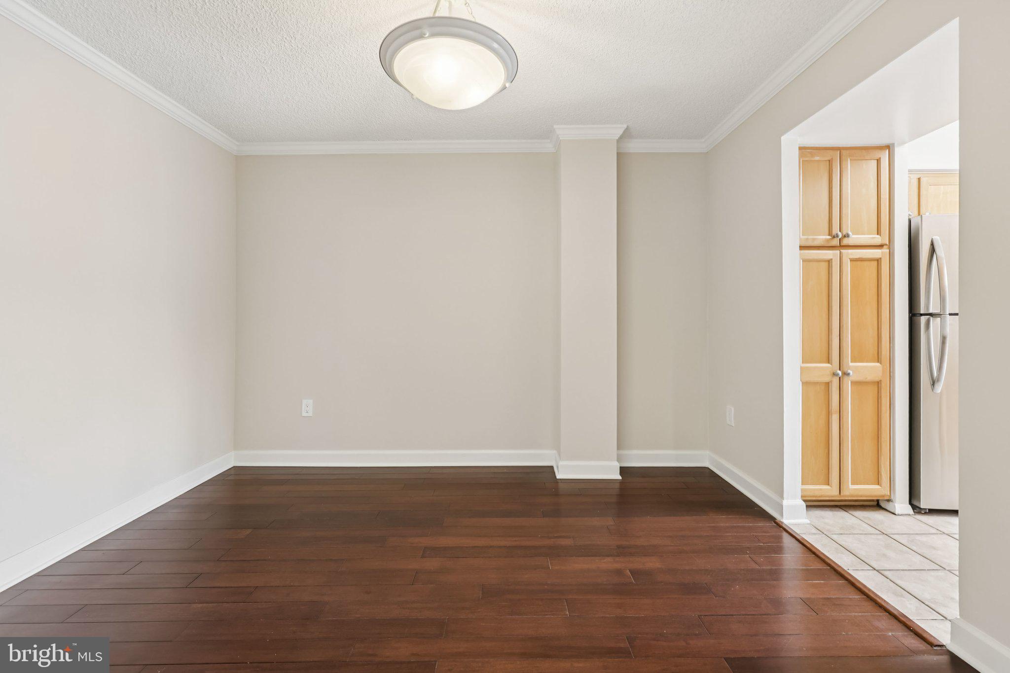 CENTURY SOUTH - Residential Lease