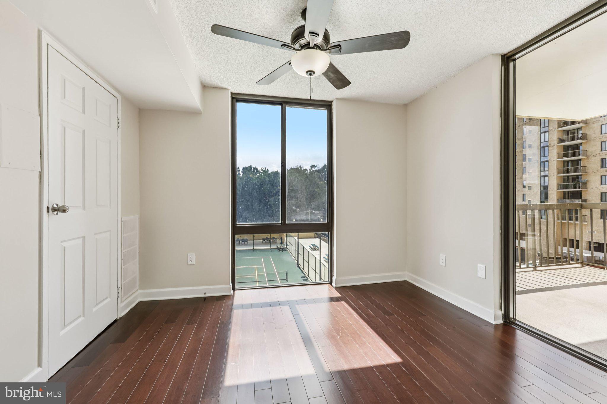 CENTURY SOUTH - Residential Lease