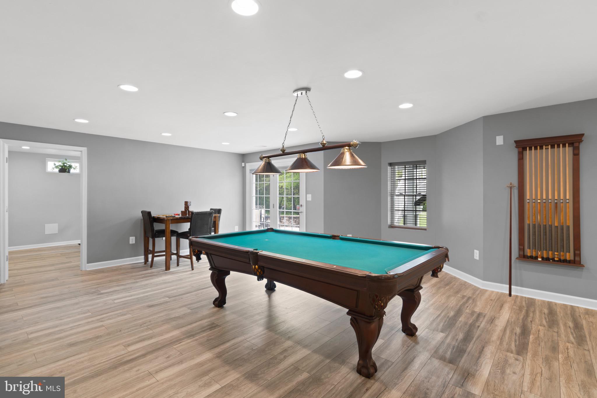 SOUTH VILLAGE - Residential