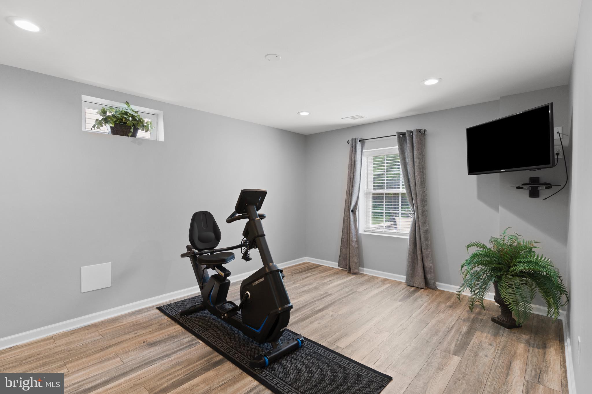 SOUTH VILLAGE - Residential
