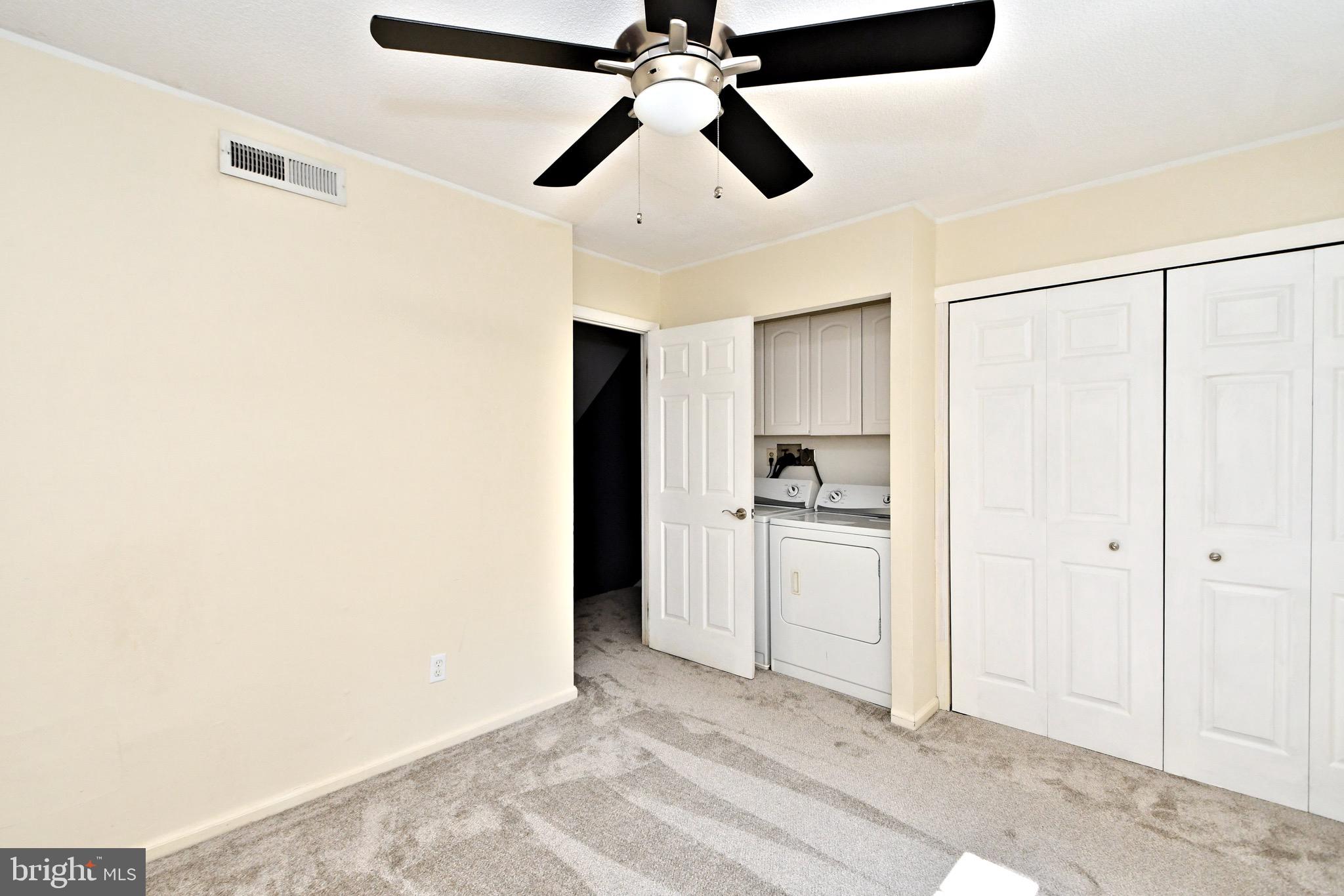 CHATHAM VIL OF TOW - Residential