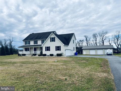 102 PEE WEE COURT SMYRNA DE 19977