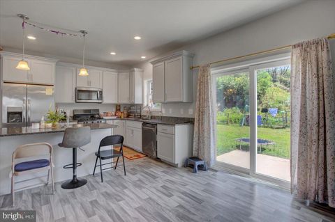 Tiny photo for 238 Parkway Drive, MOUNT HOLLY SPRINGS, PA 17065 (MLS # PACB2053214)