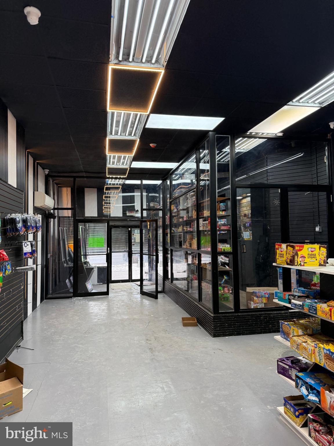 5725 N. BROAD STREET