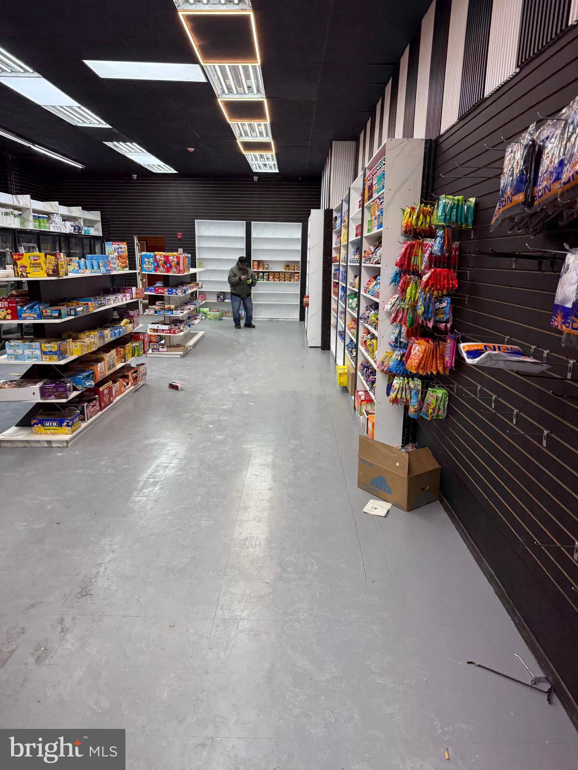 5725 N. BROAD STREET