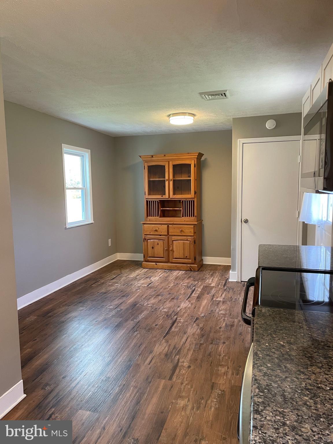 HAMBROOKS - Residential