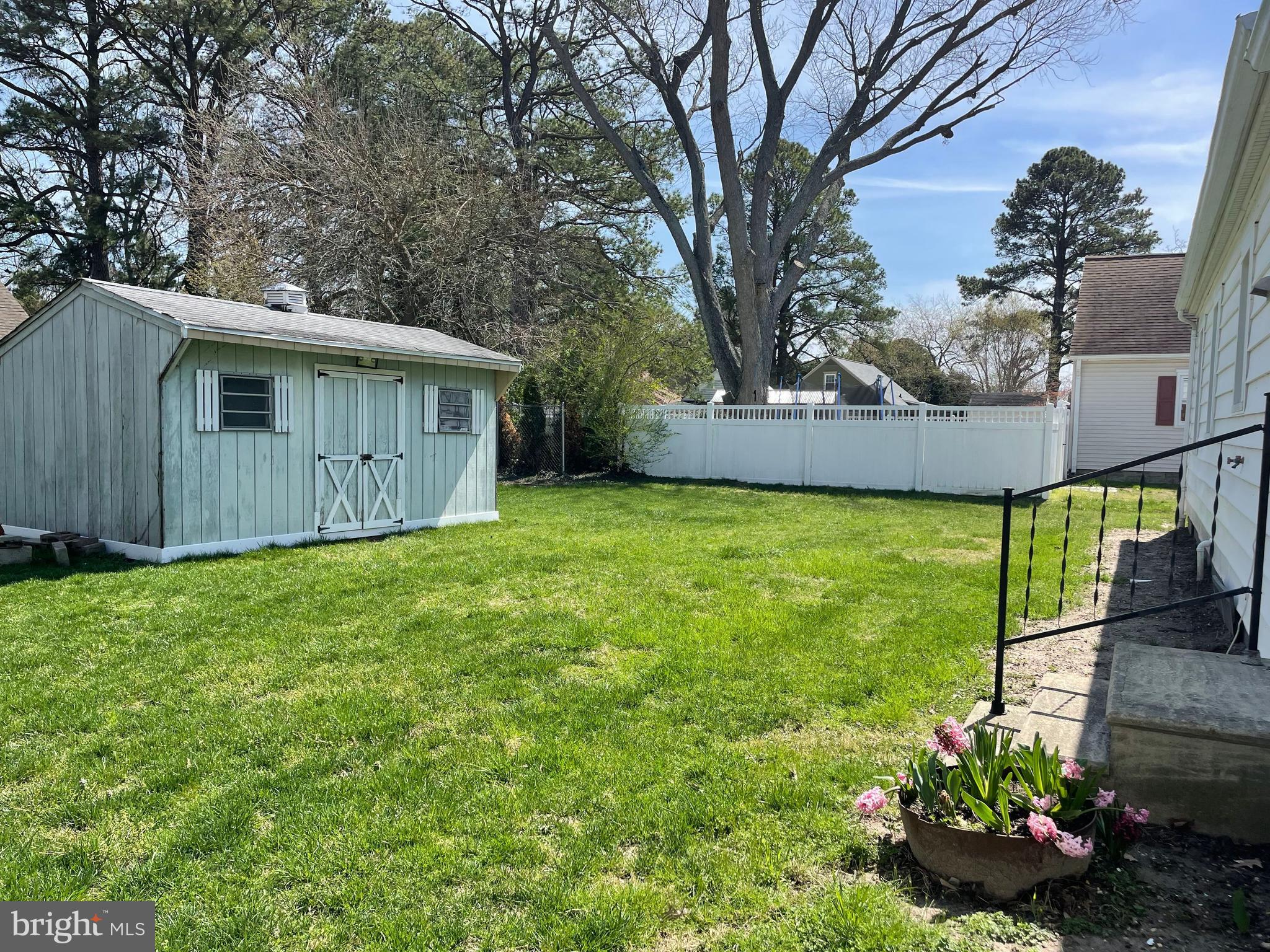 HAMBROOKS - Residential