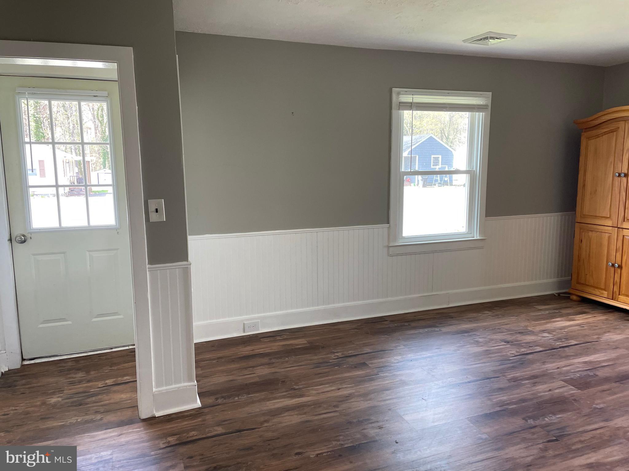 HAMBROOKS - Residential