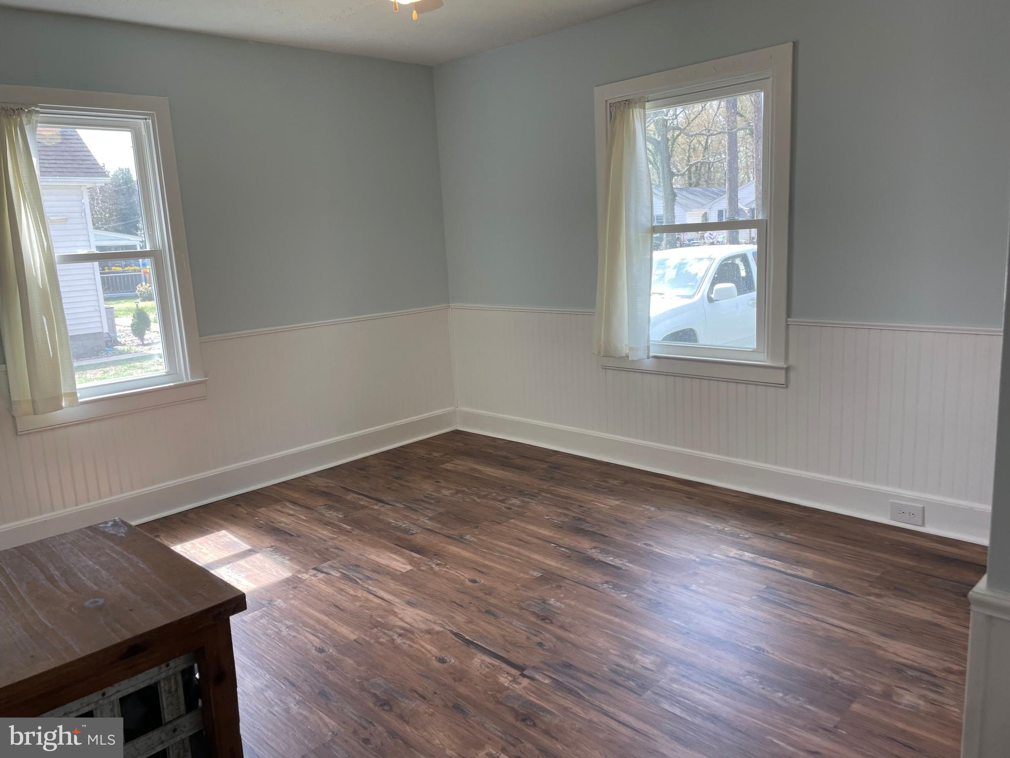 HAMBROOKS - Residential