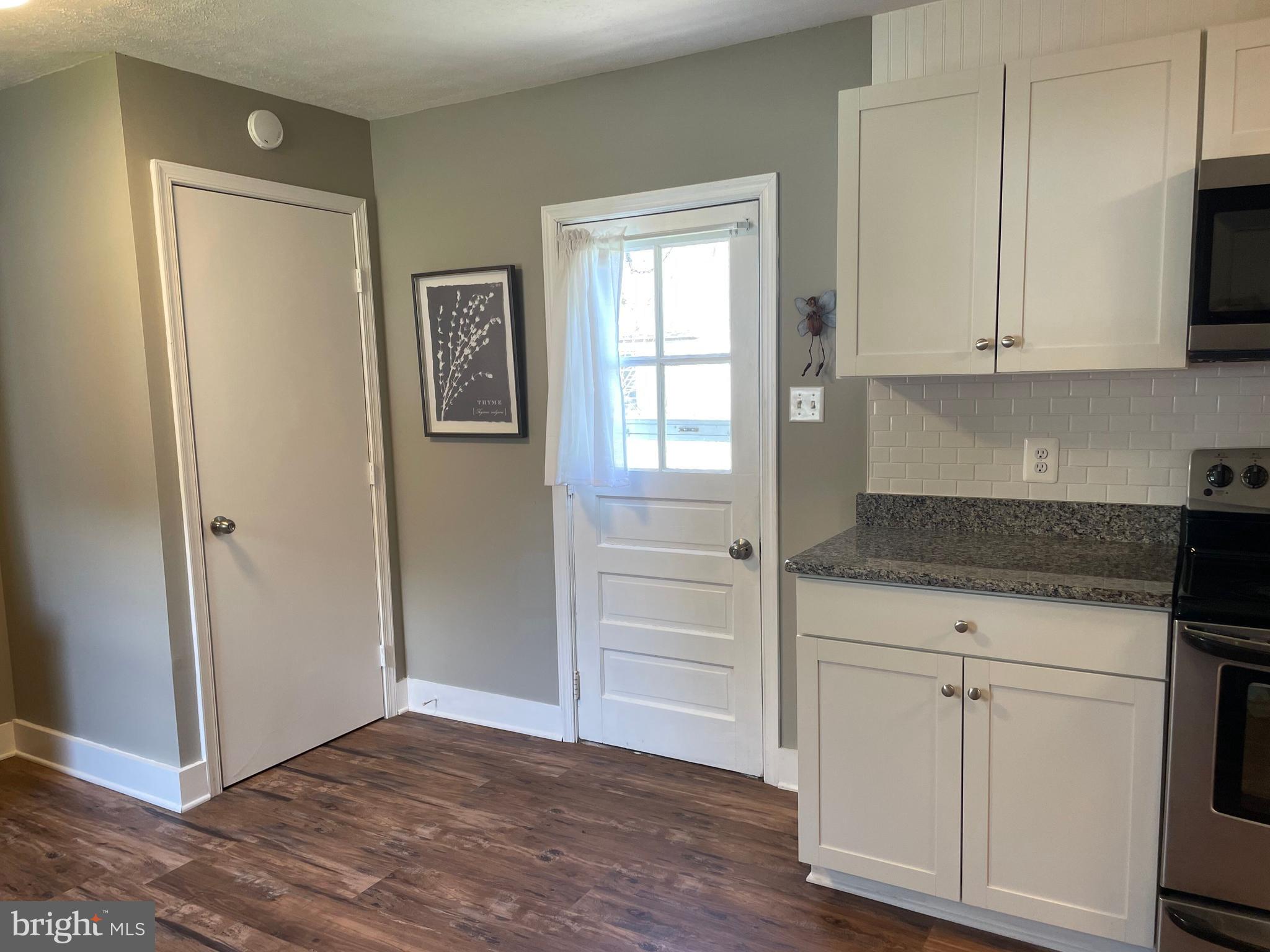 HAMBROOKS - Residential