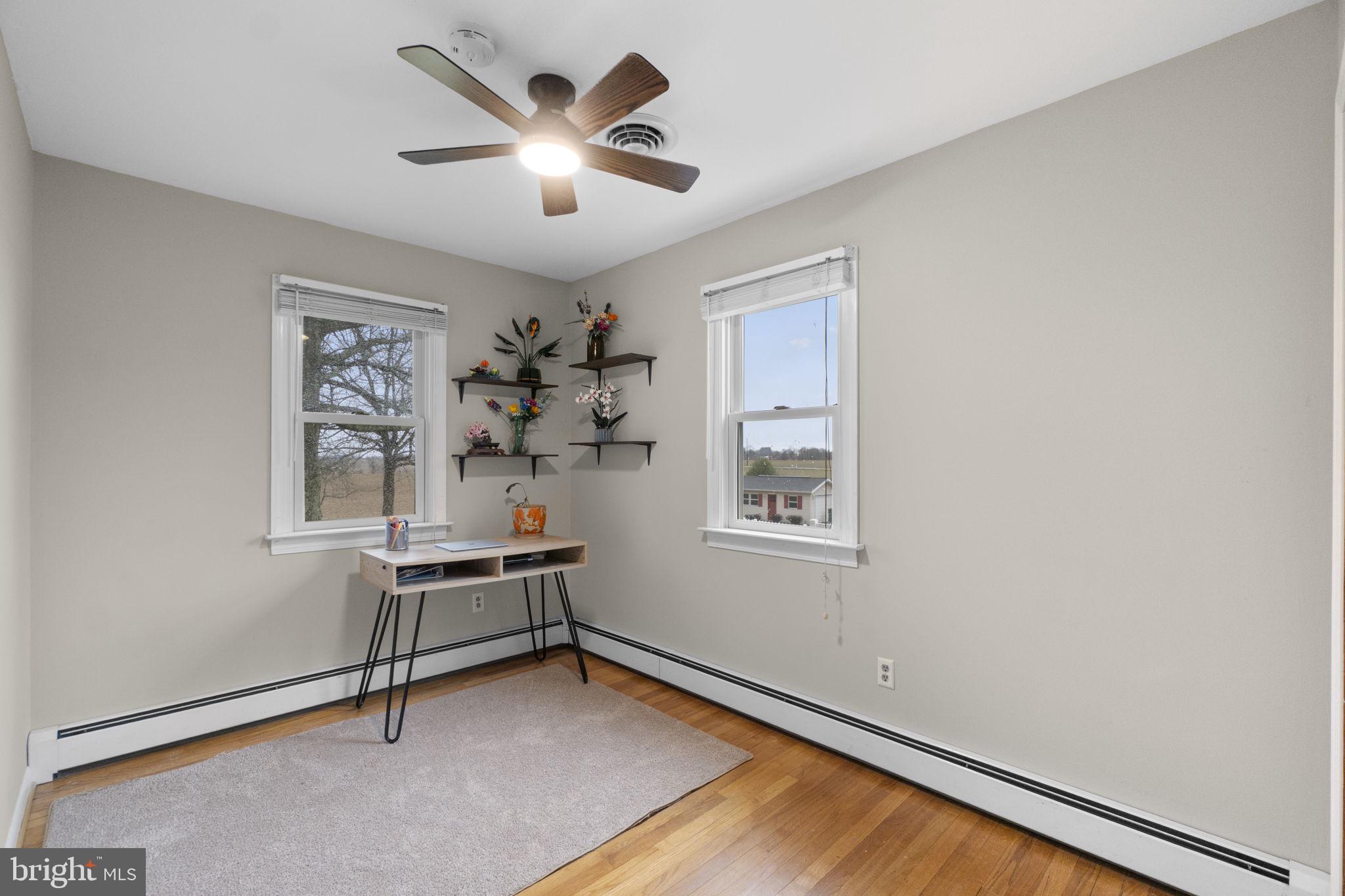 HILLSDALE - Residential