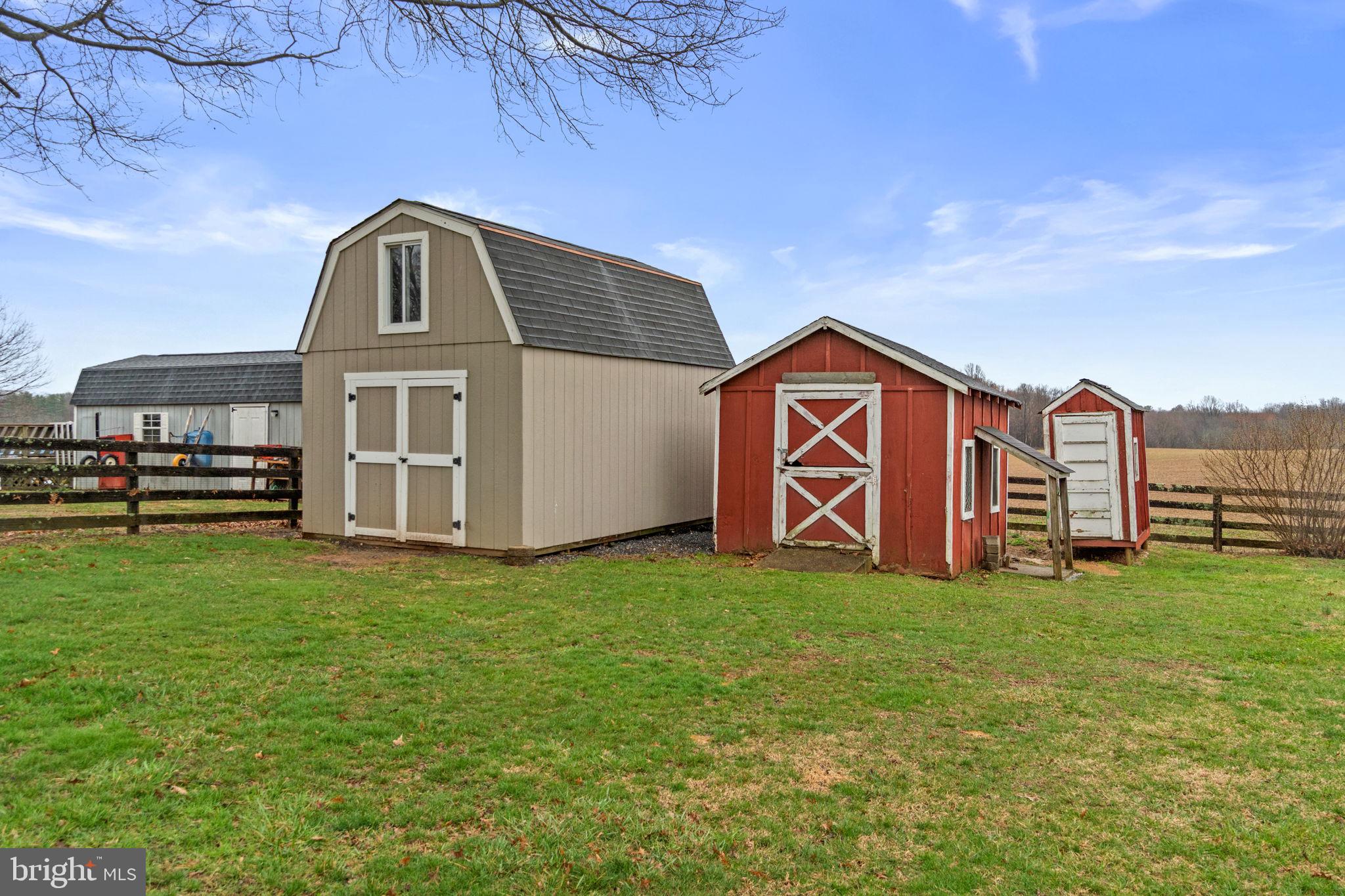 HILLSDALE - Residential