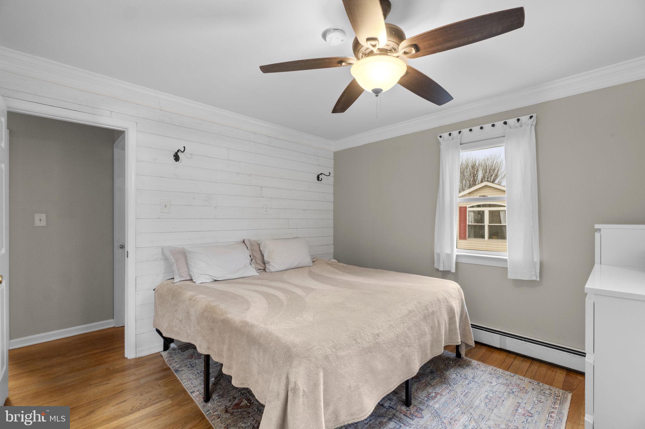 HILLSDALE - Residential