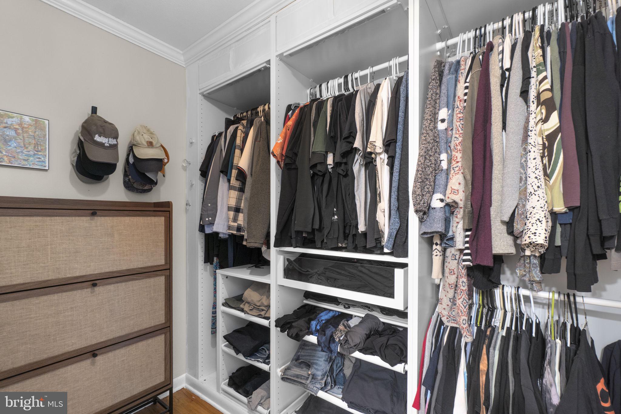 HILLSDALE - Residential