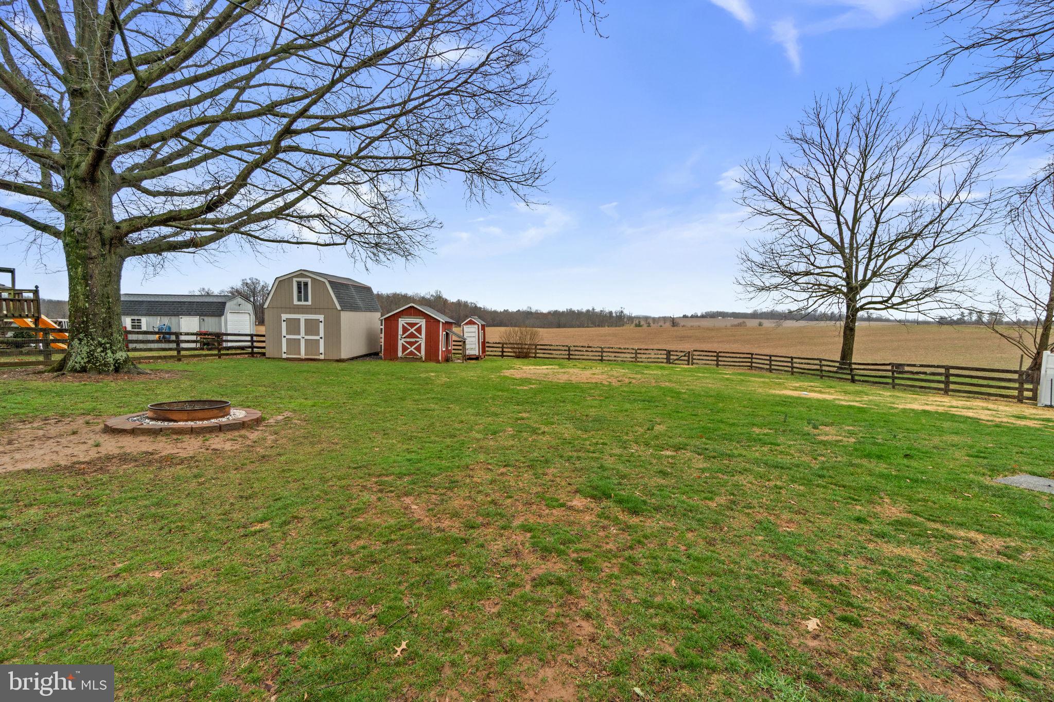 HILLSDALE - Residential