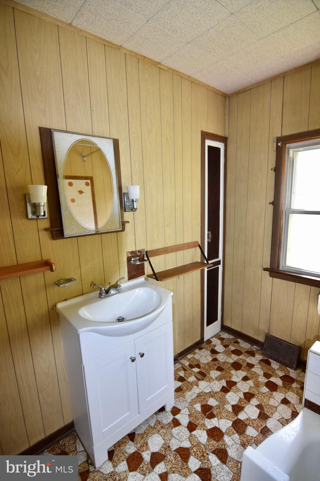 CEDARCROFT - Residential