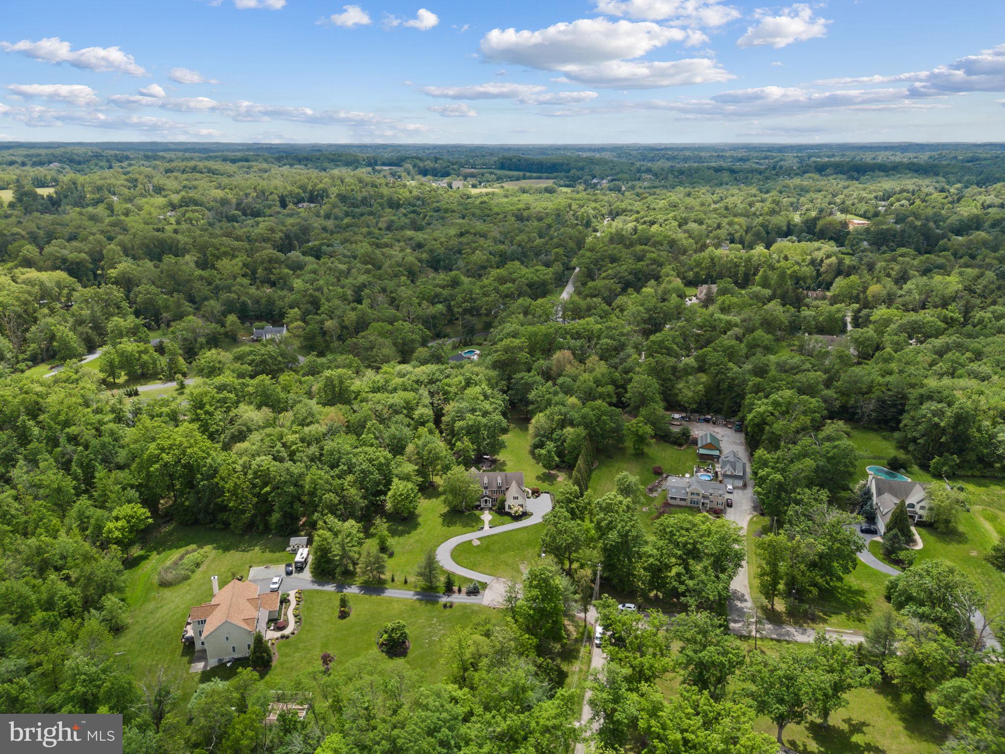 WILLISTOWN ACRES - Residential