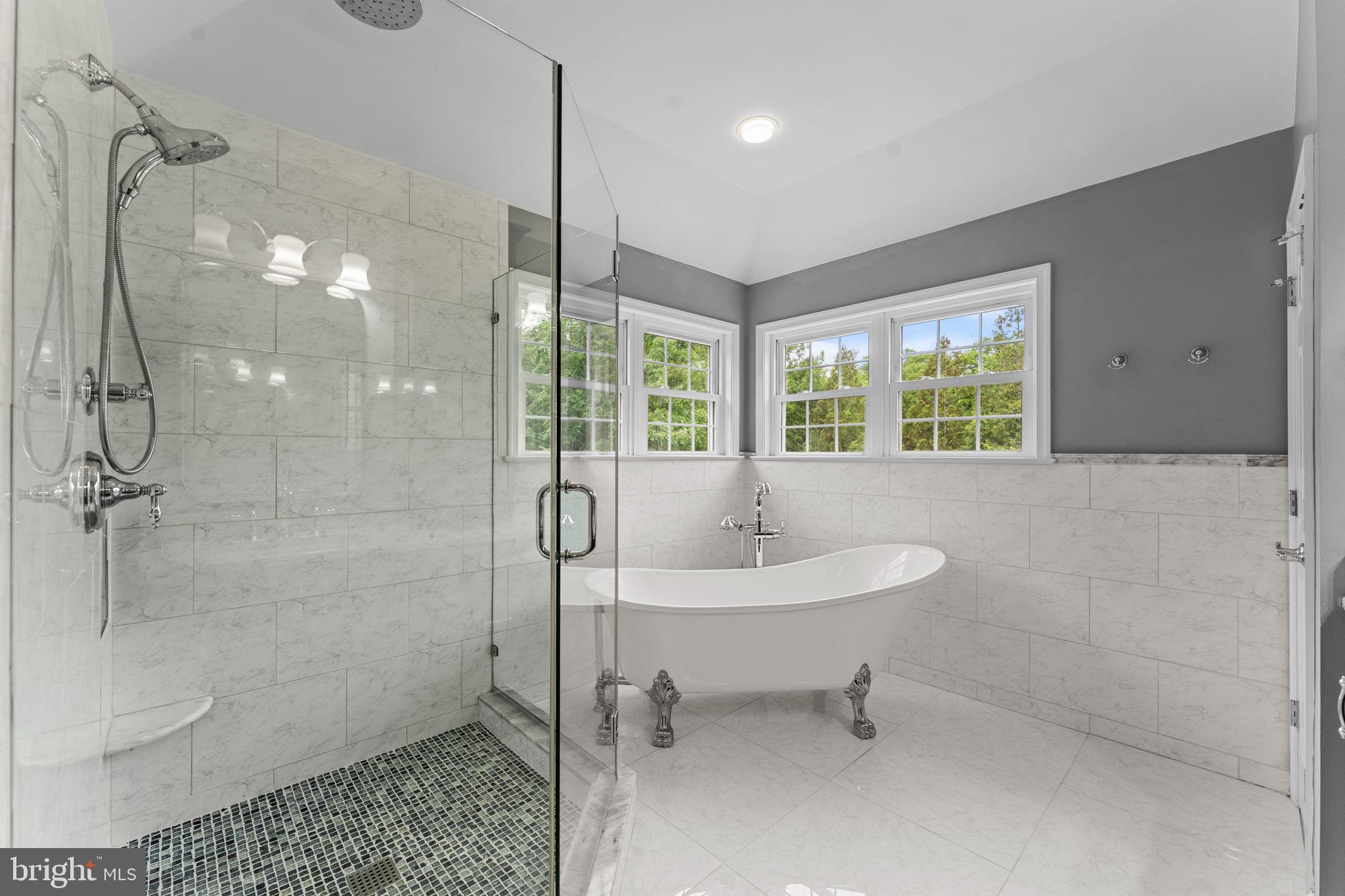 WILLISTOWN ACRES - Residential