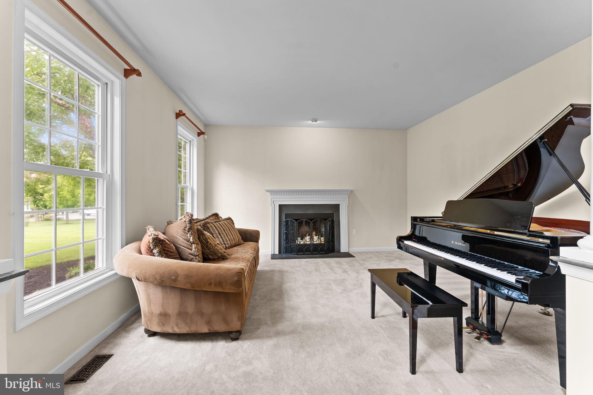 WILLISTOWN ACRES - Residential