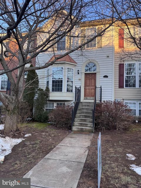 148 RIPARIAN LANE RANSON WV 25438