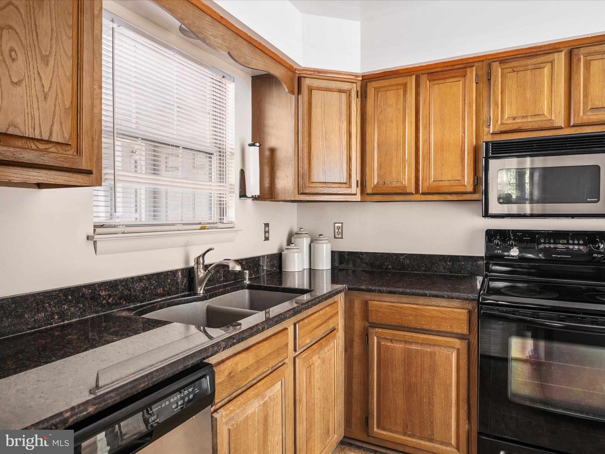 MARLBOROUGH CONDOMINIUM - Residential