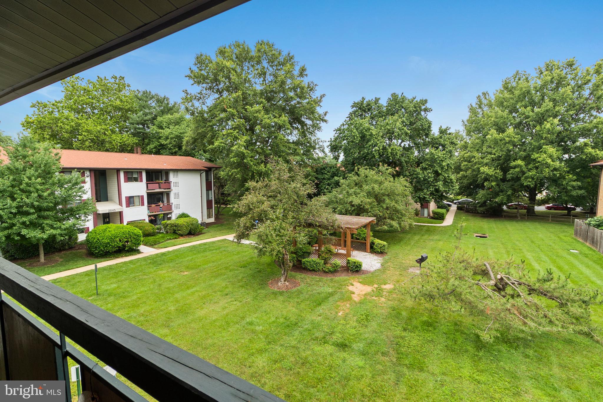 FAIRFIELD COMMONS - Residential