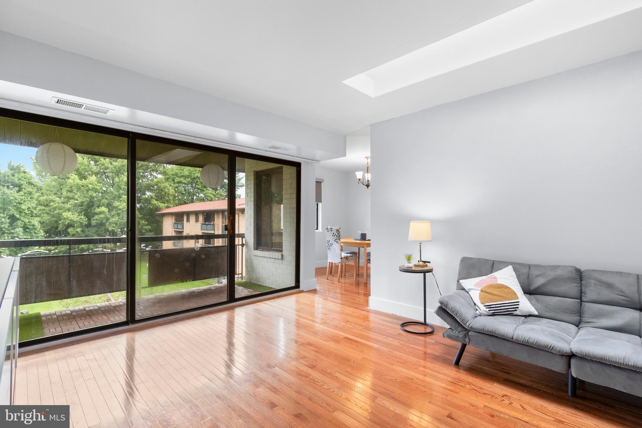 FAIRFIELD COMMONS - Residential