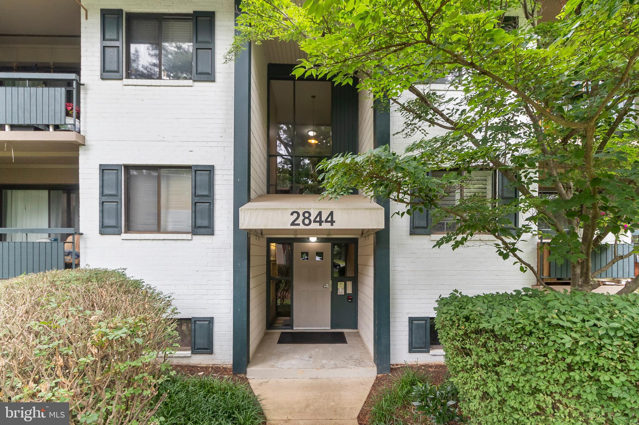 FAIRFIELD COMMONS - Residential