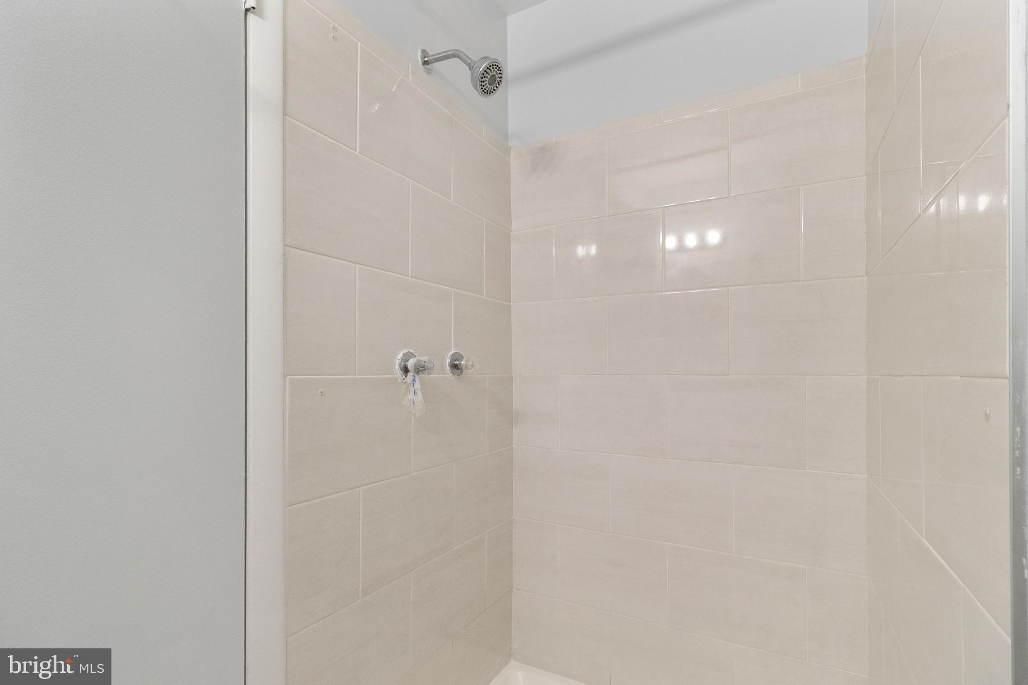 FAIRFIELD COMMONS - Residential