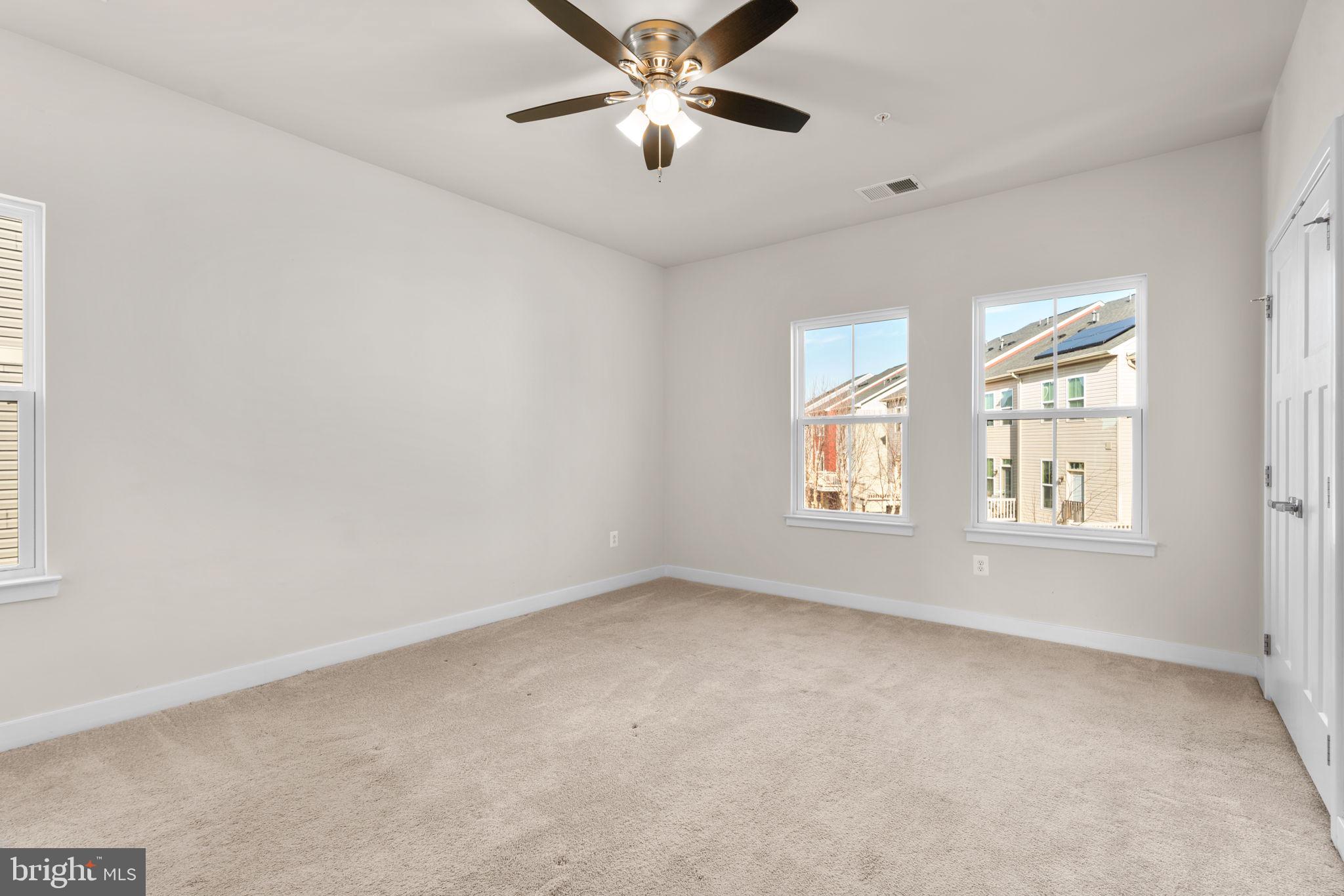 CREEKSIDE VILLAGE AT TANYARD SPRINGS - Residential