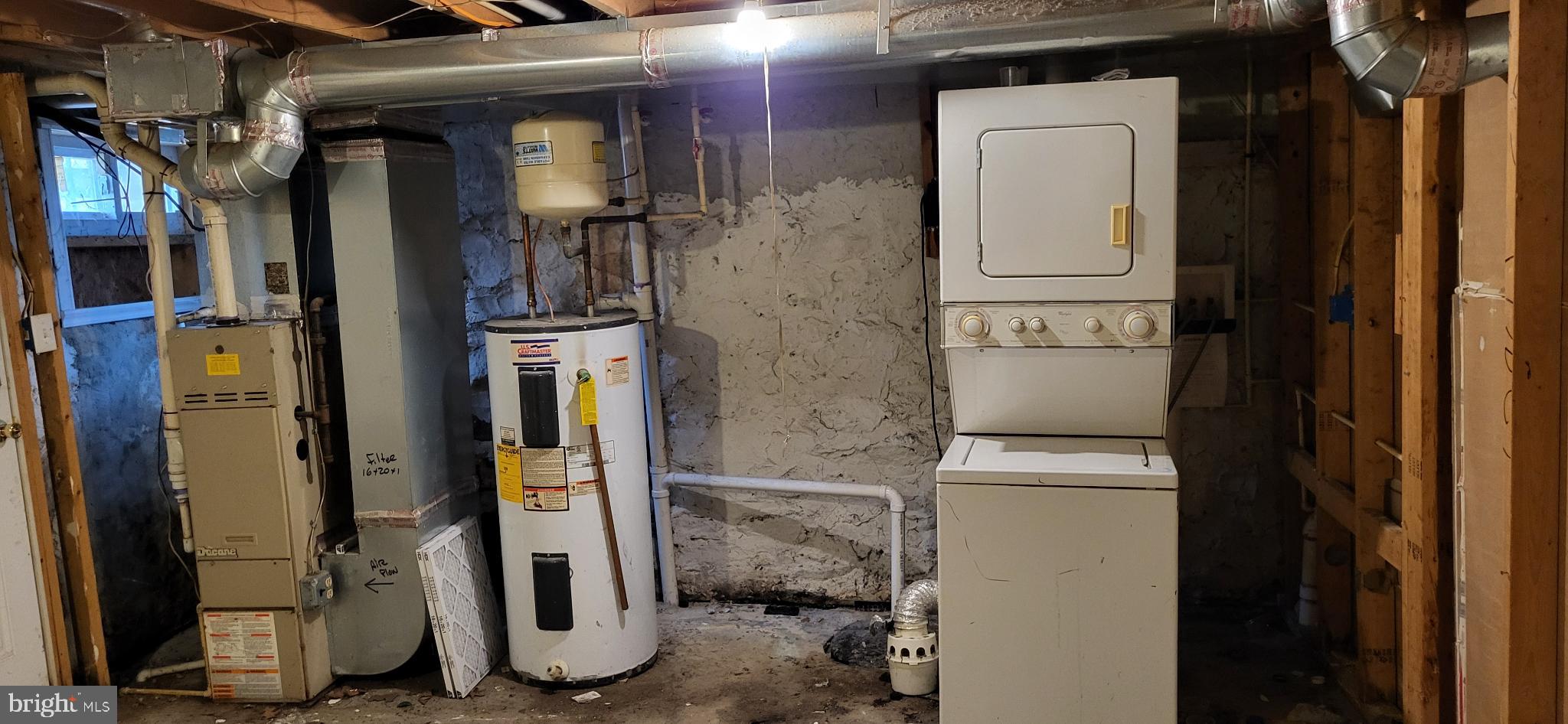 PARK CIRCLE - Residential