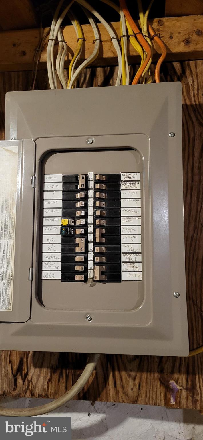 PARK CIRCLE - Residential