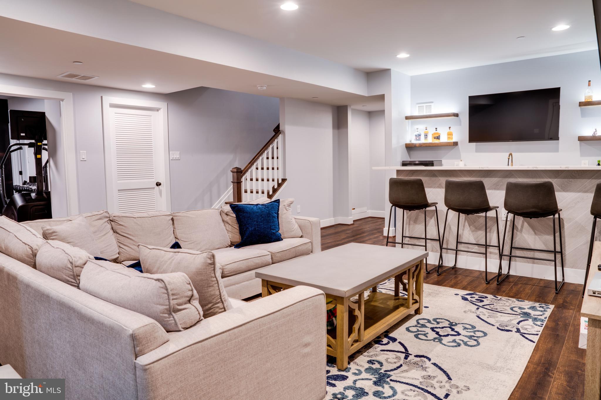 COLESVILLE OUTSIDE - Residential Lease