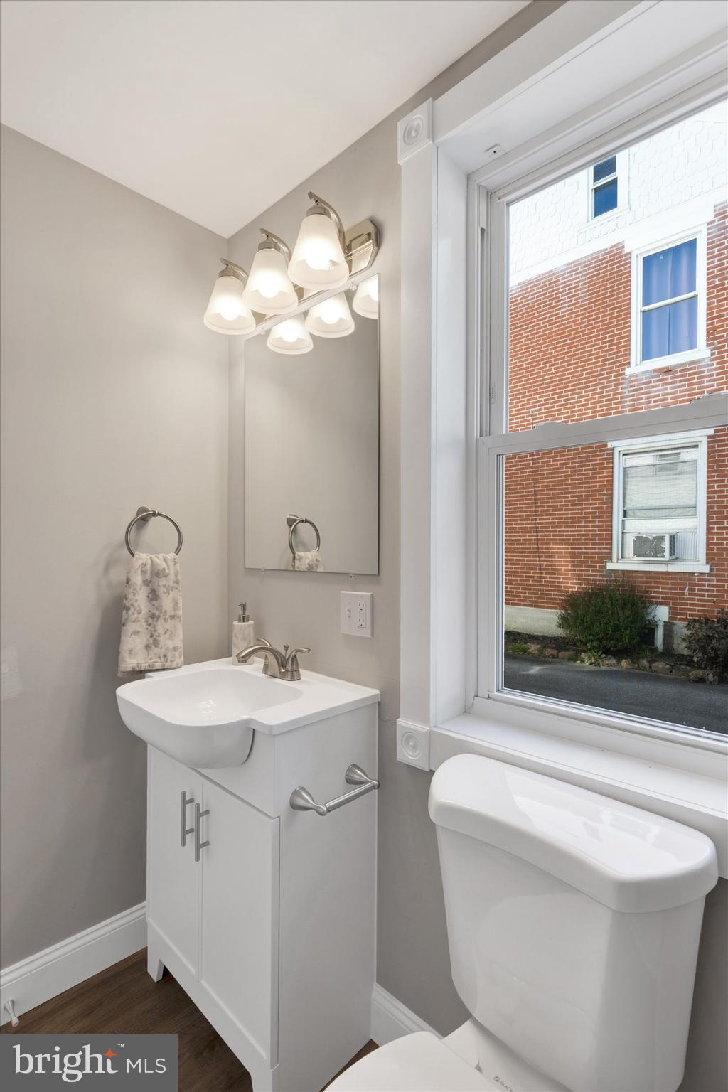 STRASBURG HISTORIC DIST - Residential