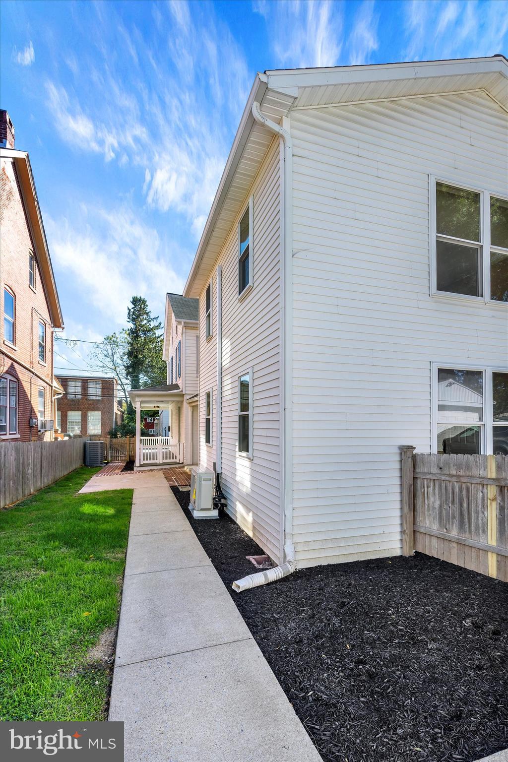 STRASBURG HISTORIC DIST - Residential