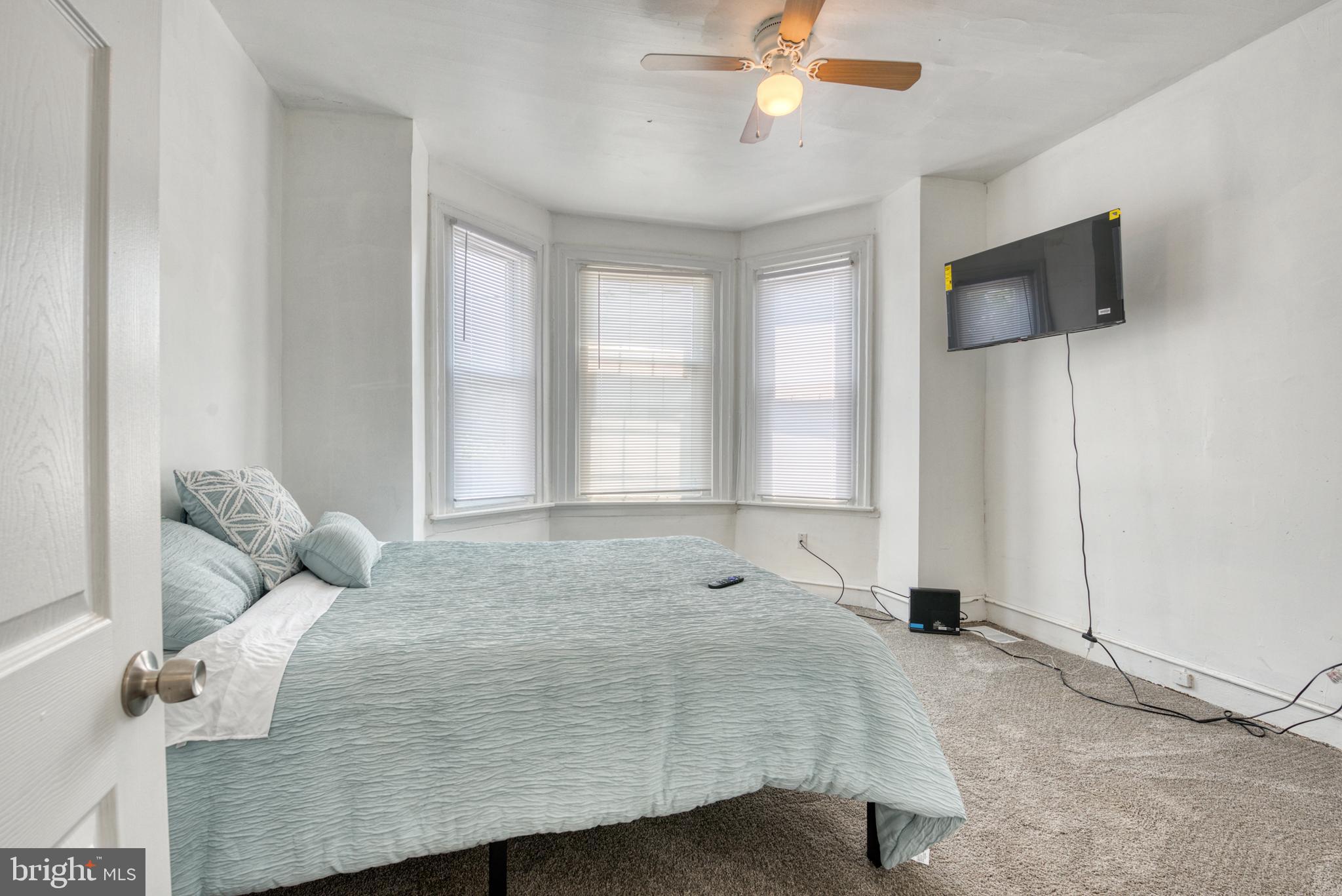 WEST OAK LANE - Residential
