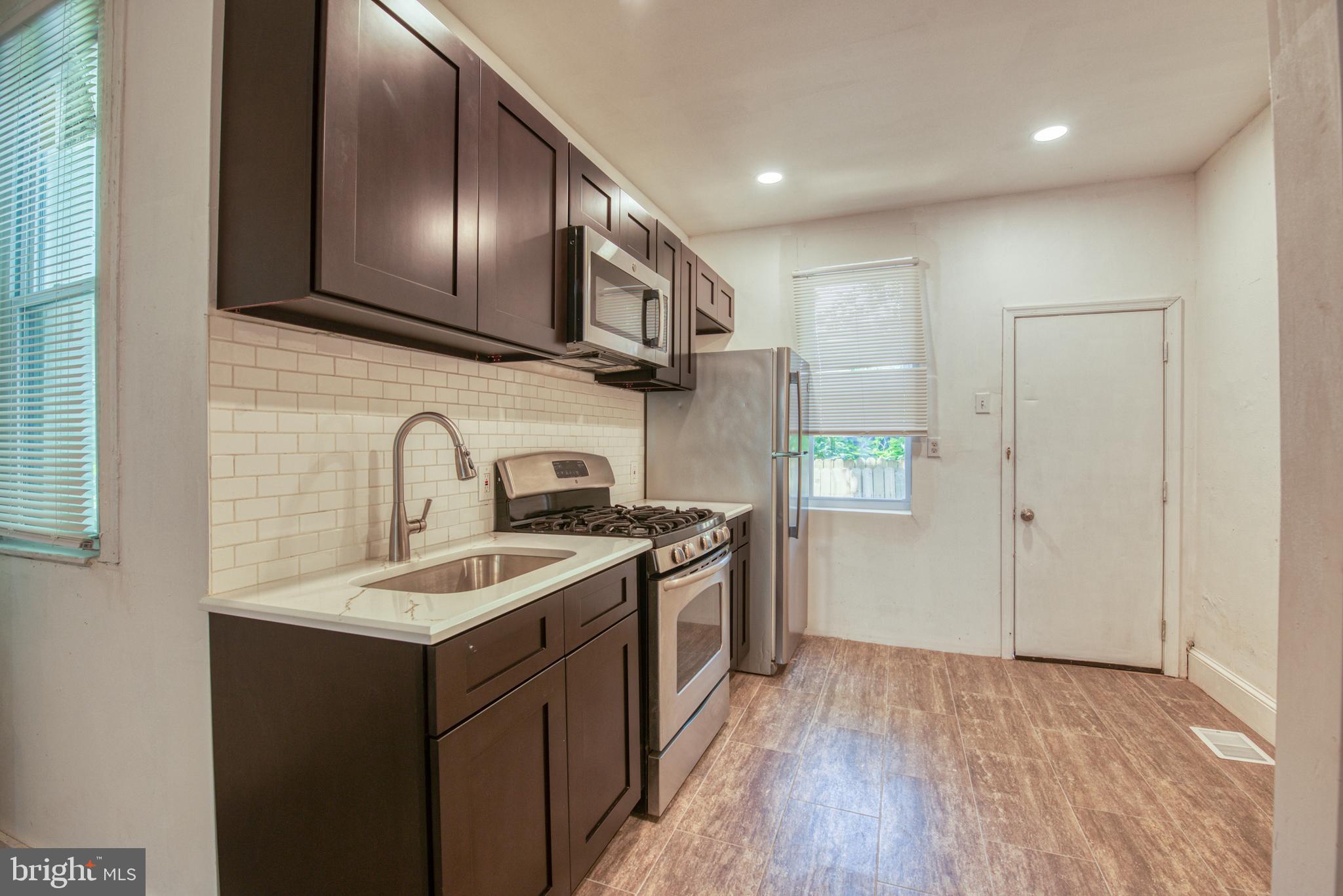 WEST OAK LANE - Residential