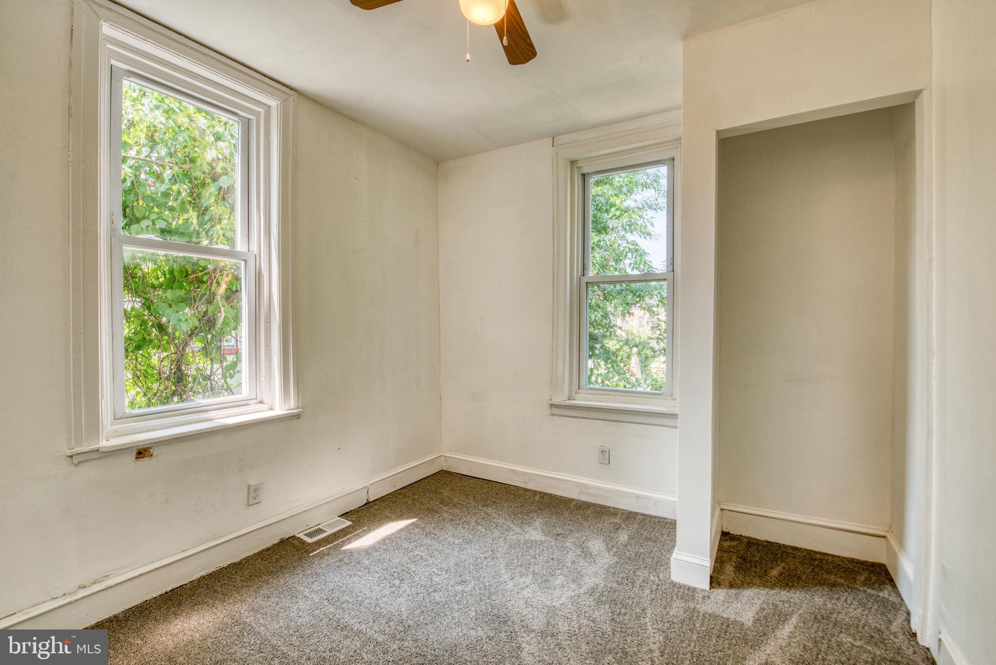 WEST OAK LANE - Residential