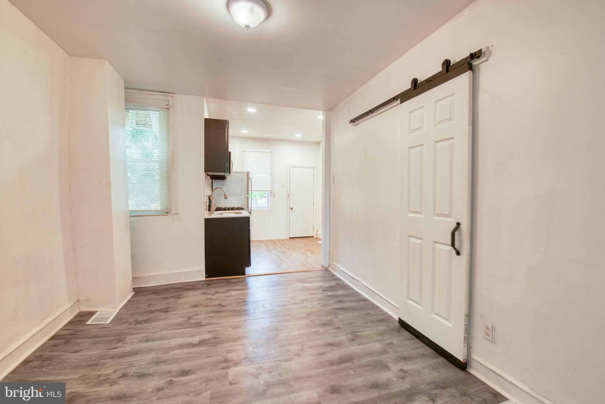 WEST OAK LANE - Residential
