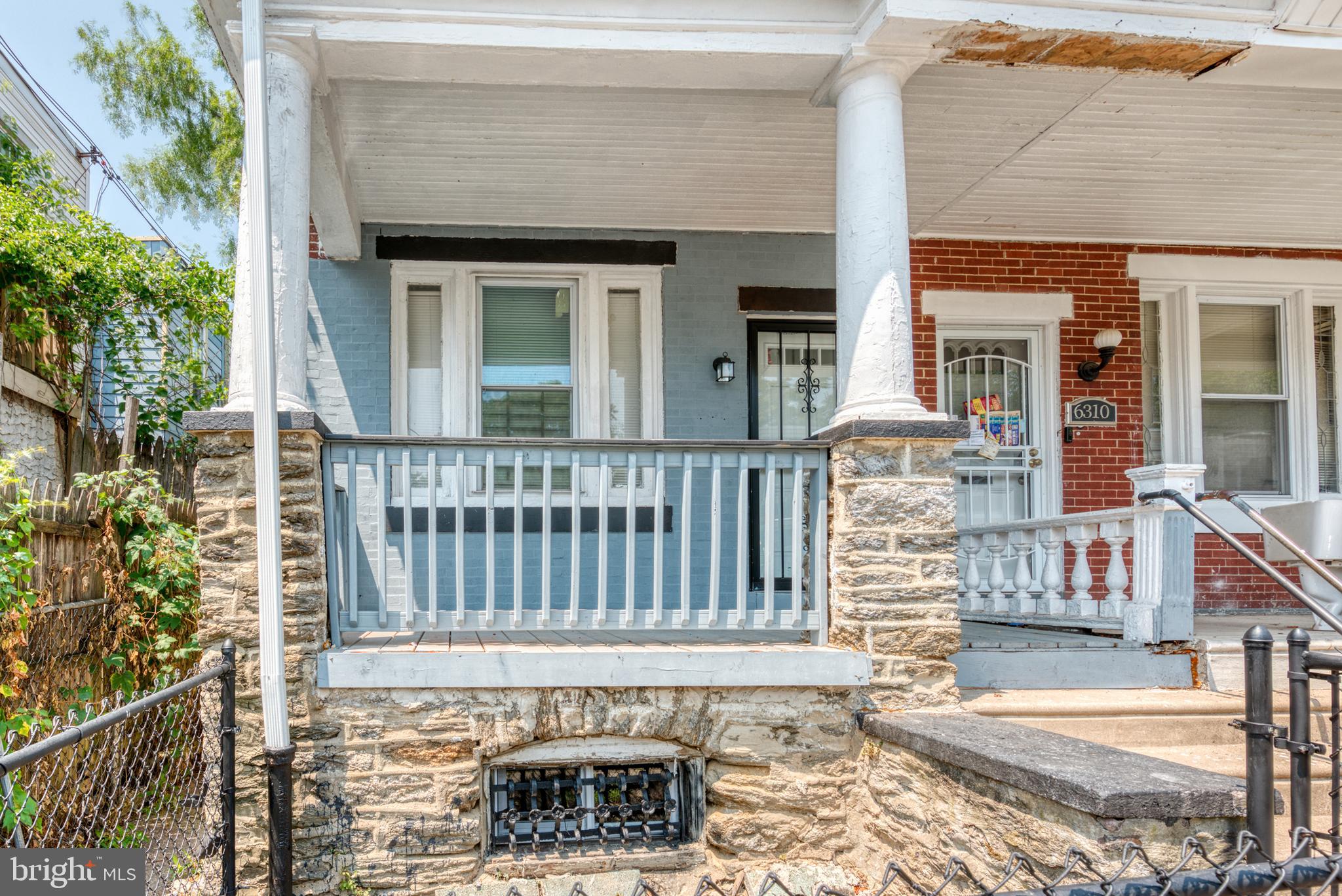 WEST OAK LANE - Residential