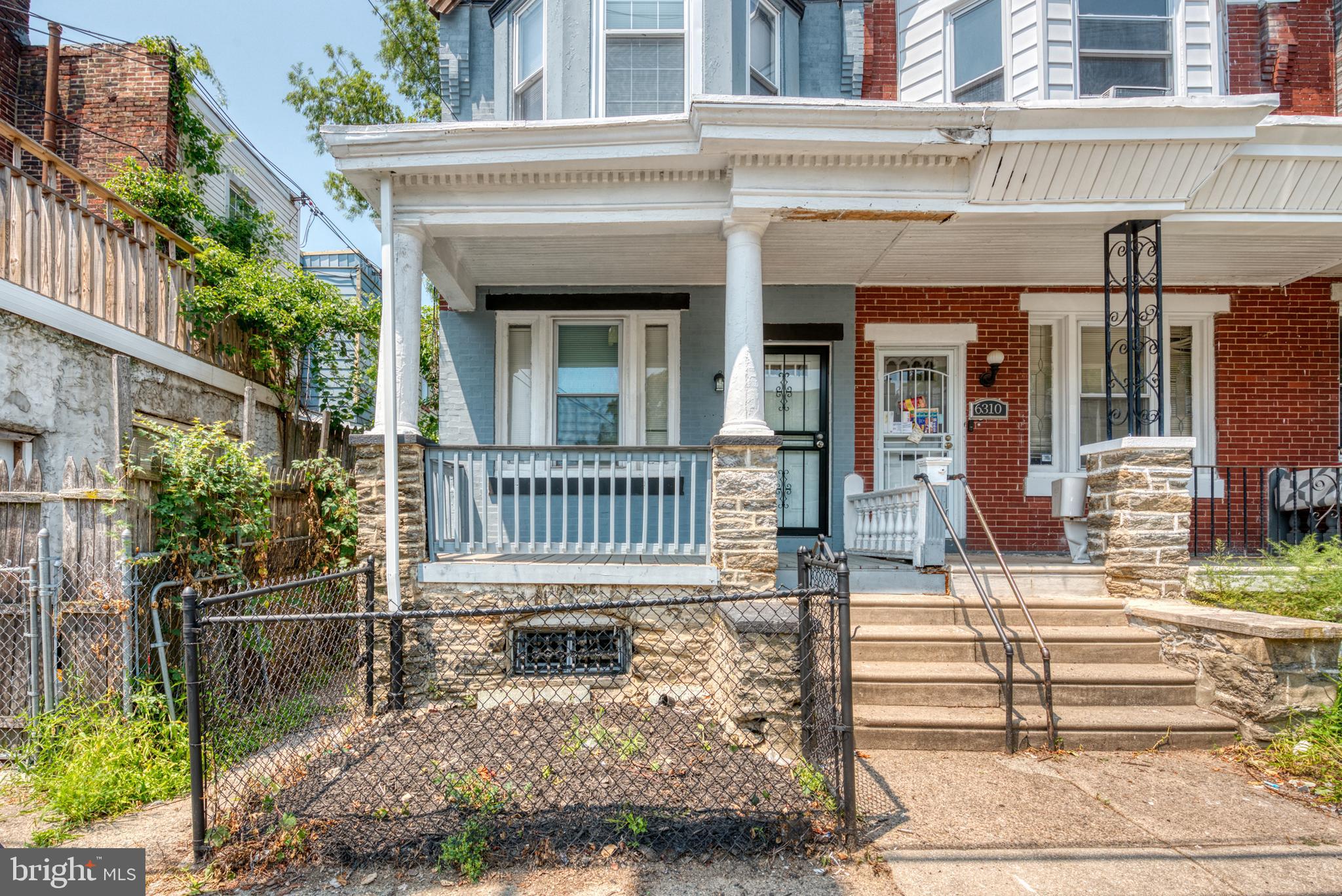 WEST OAK LANE - Residential