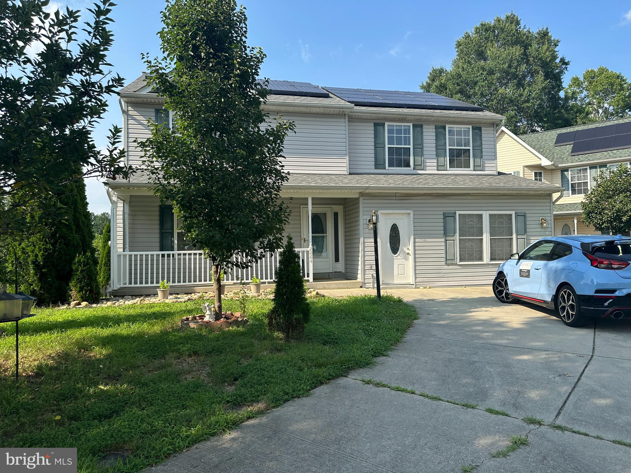 PRICE REDUCTION $40,000 LESS.
IN-LAW SUITE plus ideal for daycare.
6 bedroom and 3.5 full baths. In the heart of Waldorf where its close to shopping centers, libraries, banks, restaurants and less than 30 minutes to Andrews AFB. Park nearby and 4 easy access to way out the subdivision on peak hours.
This house has extra spaces, a bonus room or exercise room. It has its own thermostat for cooling and heating and its own entrance.
Basement needs flooring but freshly painted. It is ideal for in-laws. It has two rooms, full bath and large living room area. Access outside and inside for your convenience.
This property is about 45 minutes or less to DC and VA. Where much of the city offers.
House is built 2004 with no HOA.
Total of 6 Bedrooms, 3.5 bath with Jacuzzi on primary bedroom and separate shower. His and hers closet.
All offers will be presented.