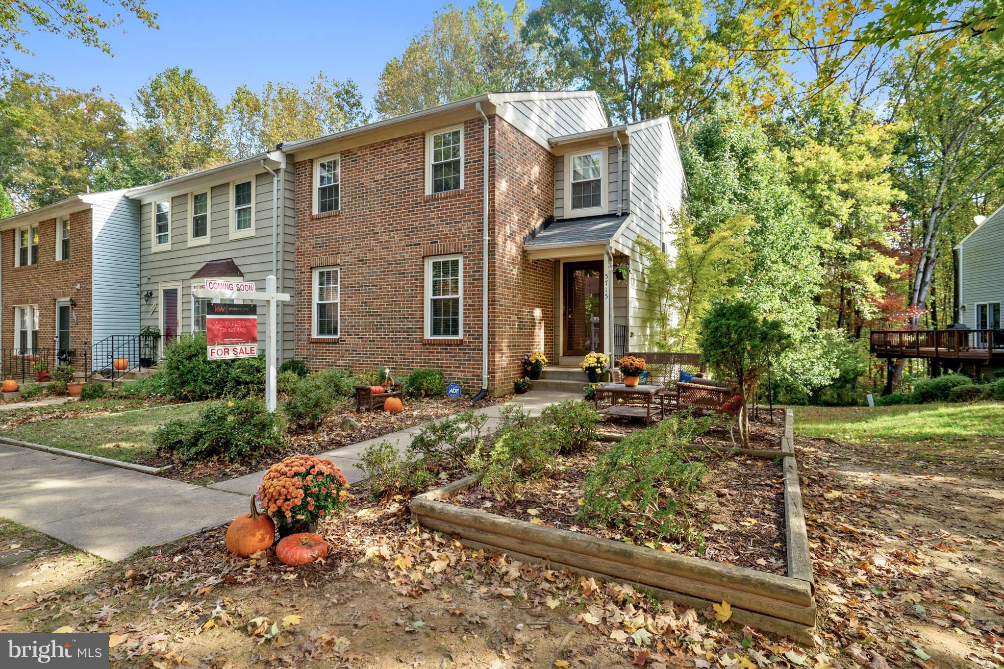 BURKE CENTRE - Residential