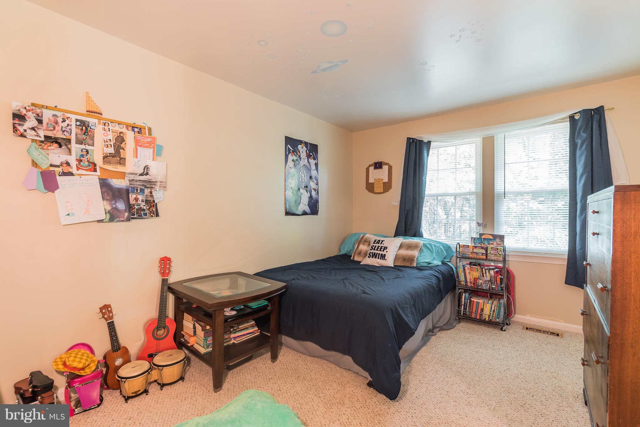 BURKE CENTRE - Residential