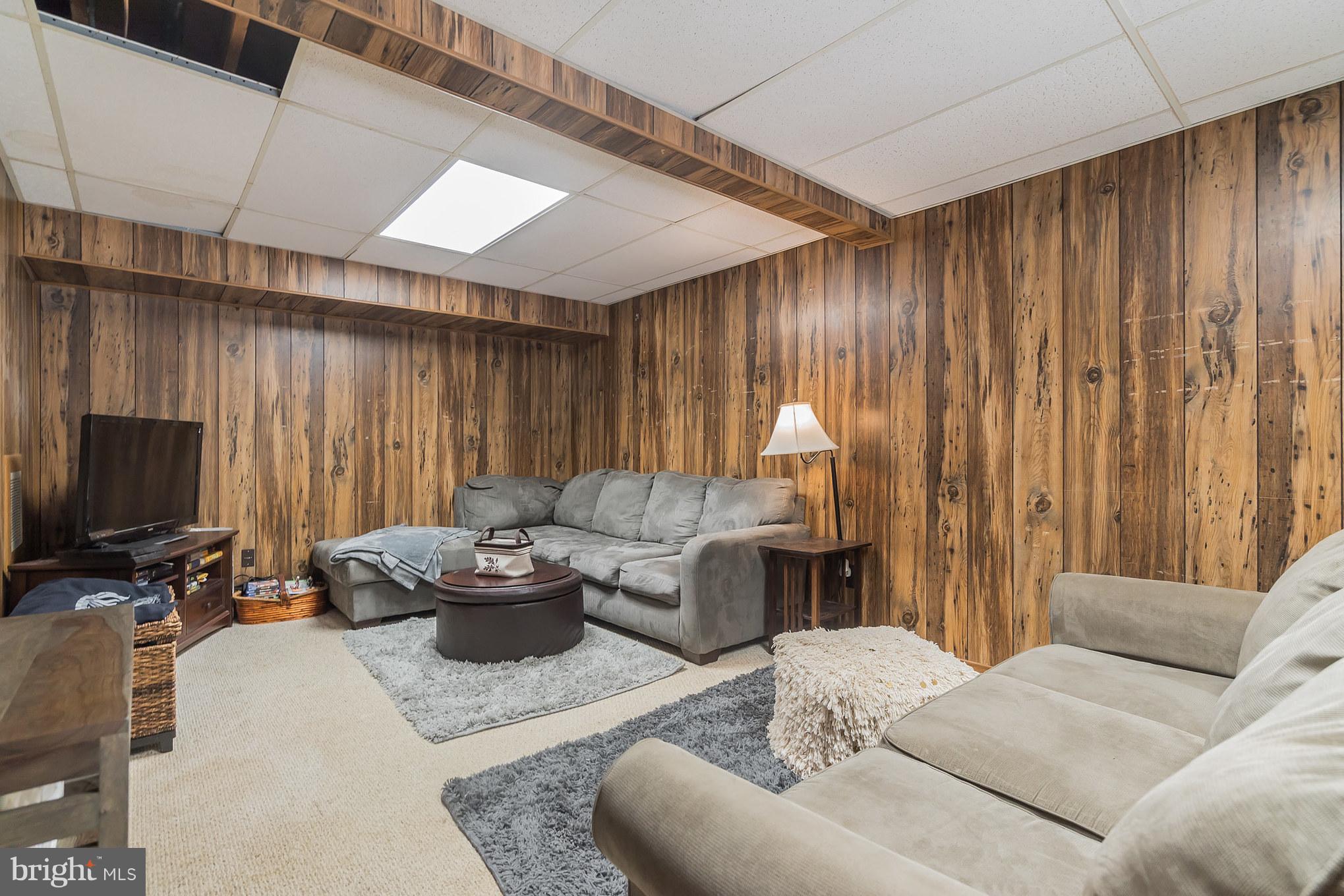 BURKE CENTRE - Residential