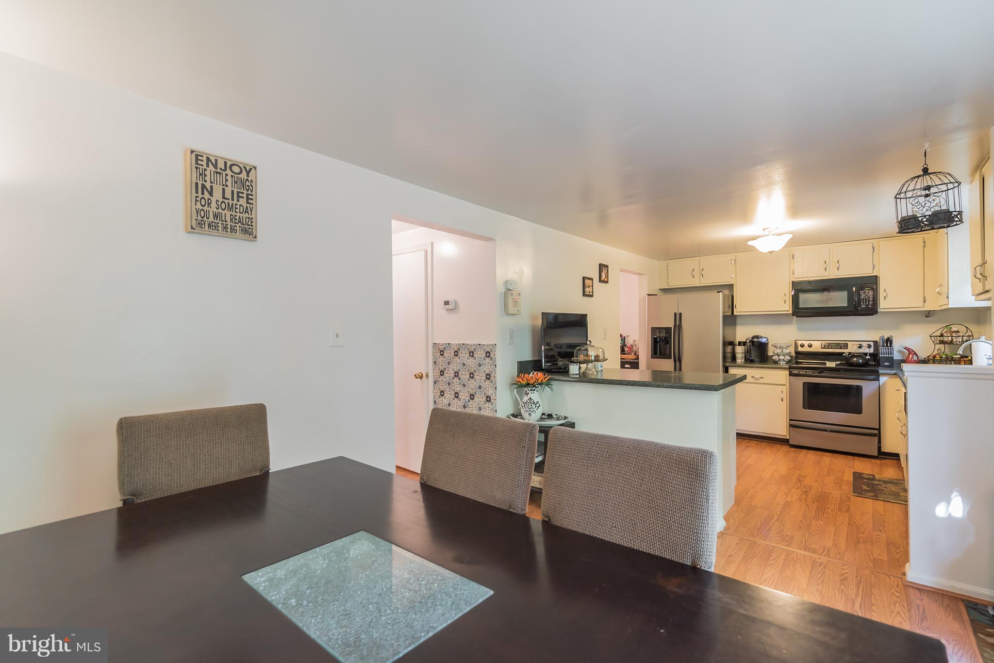 BURKE CENTRE - Residential