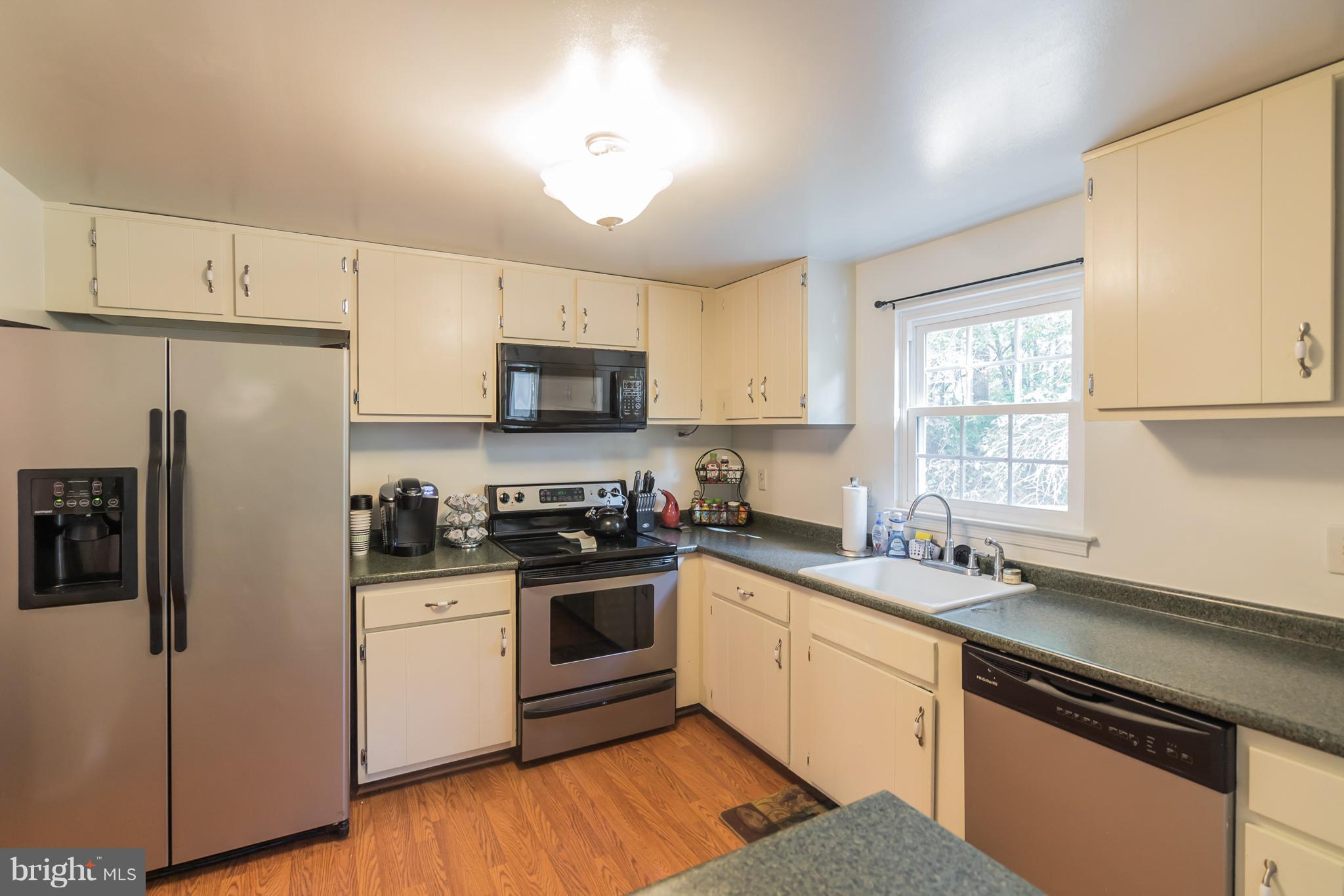 BURKE CENTRE - Residential