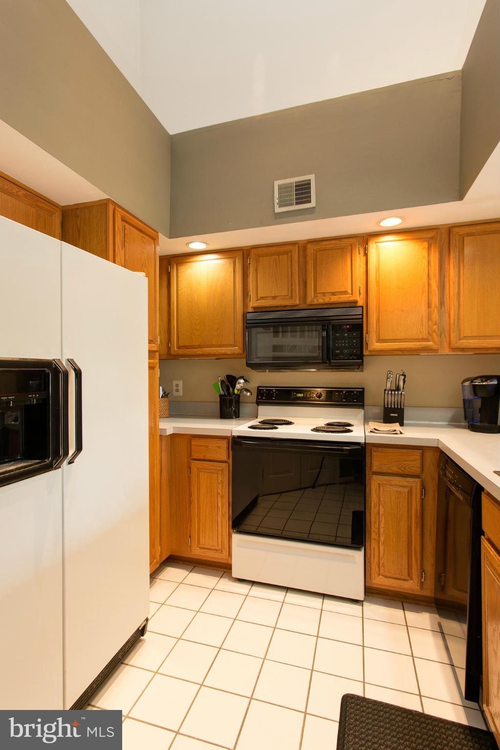 ETON SQUARE - Residential Lease