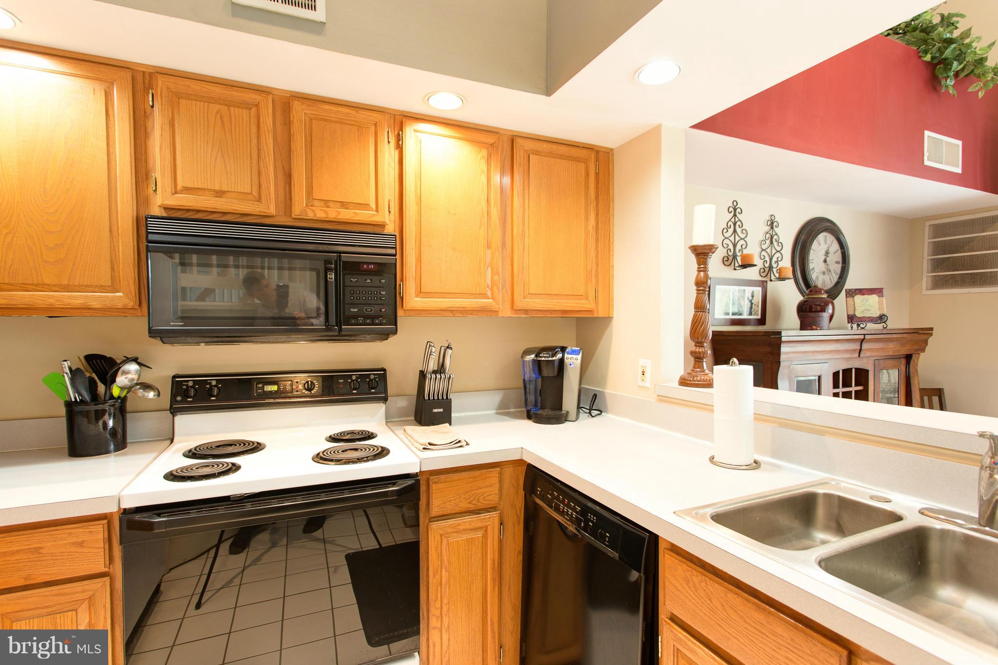 ETON SQUARE - Residential Lease